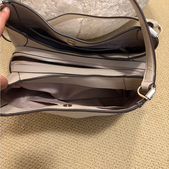 Kate Spade purse - Picture 2 of 5